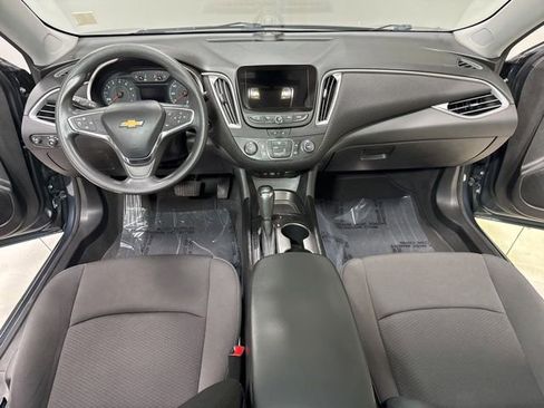 Used 2020 Chevrolet Malibu LS FWD image 12
