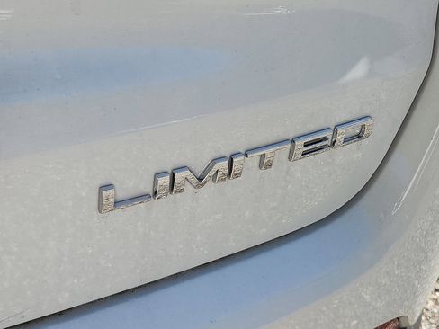 New 2026 Jeep Compass Limited image 19