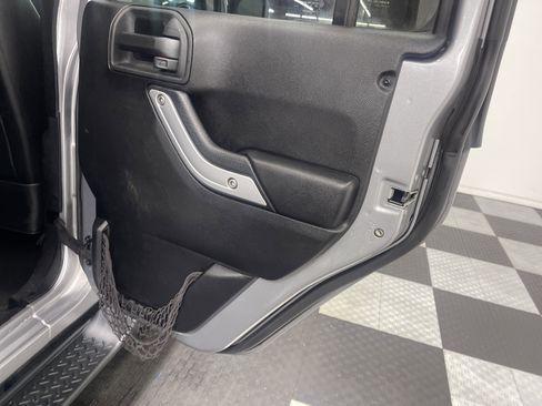 Used 2013 Jeep Wrangler Unlimited Sahara w/ Dual Top Group image 19