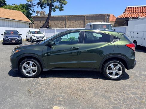 Used 2017 Honda HR-V LX image 8