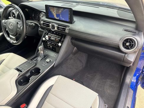 Used 2022 Lexus IS 350 F Sport RWD image 17