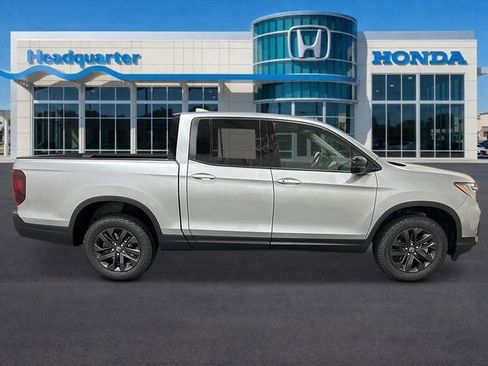 New 2026 Honda Ridgeline Sport image 2