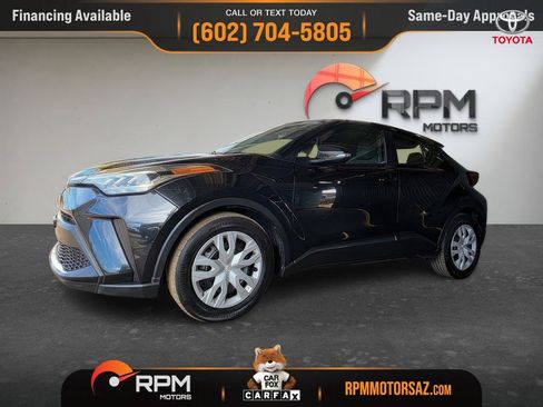 Used 2020 Toyota C-HR LE FWD image 24