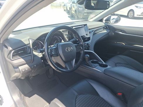 Used 2024 Toyota Camry SE w/ Convenience Package FWD image 8