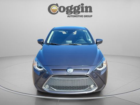 Used 2019 Toyota Yaris XLE image 5