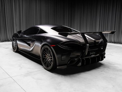 Used 2016 McLaren 570S Coupe RWD image 3