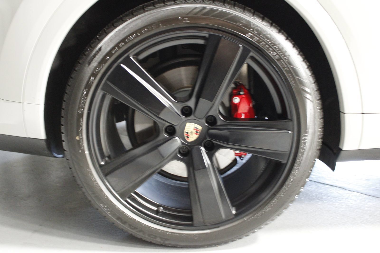 Certified 2026 Porsche Cayenne S AWD/4WD image 24