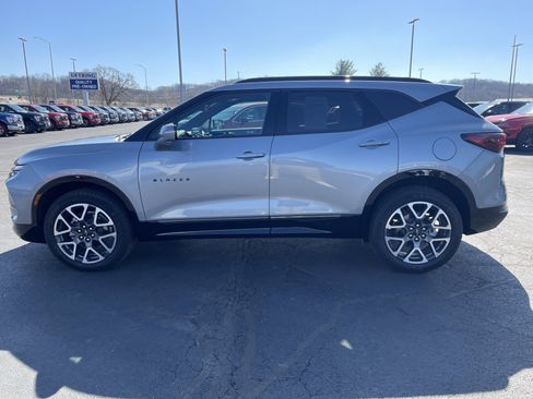 Used 2025 Chevrolet Blazer RS w/ LPO, Floor Liner Package image 2