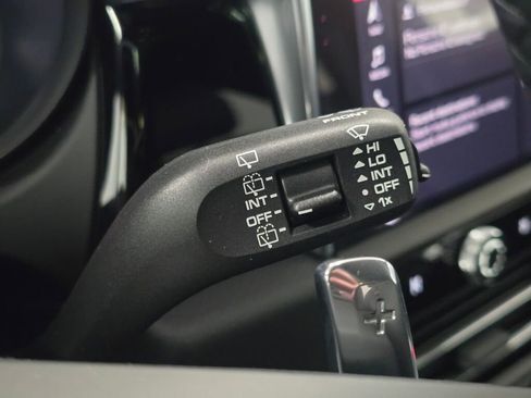 New 2026 Porsche Macan S image 40