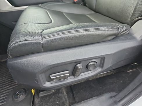 Used 2023 Toyota Tundra SR5 w/ SR5 Premium Package image 16