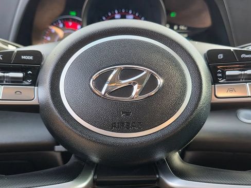 Used 2023 Hyundai Elantra SEL FWD image 21