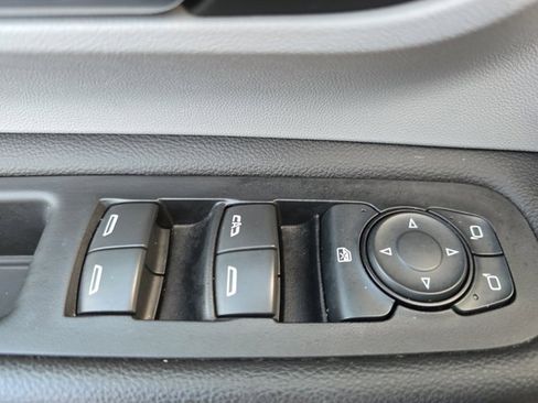 Used 2021 GMC Terrain SLE w/ LPO, Floor Liner Package image 27