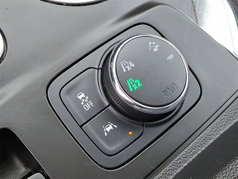 Used 2020 Chevrolet Traverse RS w/ LPO, Floor Liner Package image 27