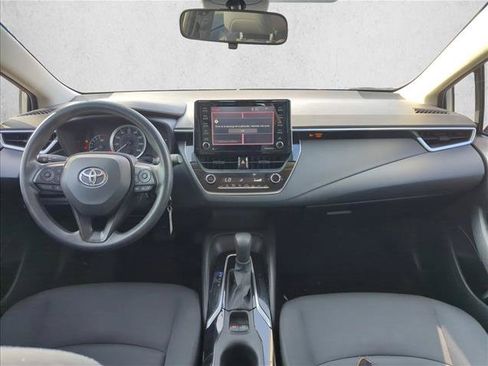 Used 2021 Toyota Corolla LE FWD image 22
