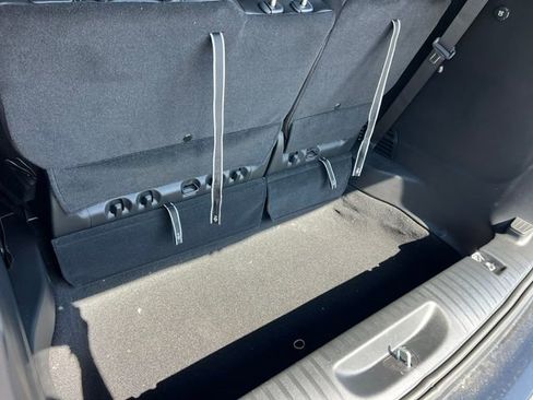 New 2026 Chrysler Pacifica Select FWD image 39