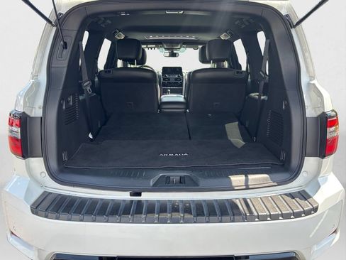 Used 2022 Nissan Armada SL w/ Midnight Edition Package RWD image 14
