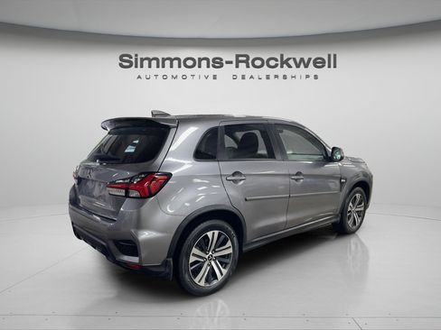 Used 2021 Mitsubishi Outlander Sport ES FWD image 5