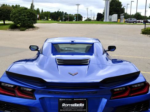 Used 2023 Chevrolet Corvette Z06 image 9