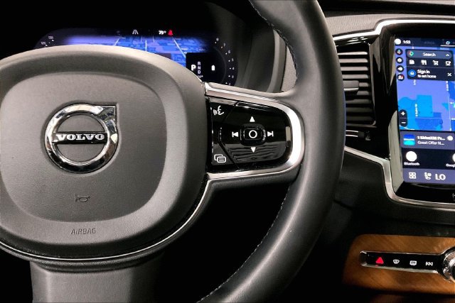 Certified 2024 Volvo XC90 B5 Plus w/ Protection Package Premier AWD/4WD image 22