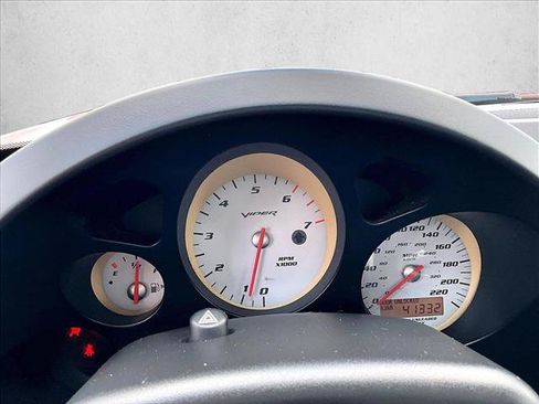 Used 2005 Dodge Viper SRT-10 w/ Copperhead Edition Group RWD image 20