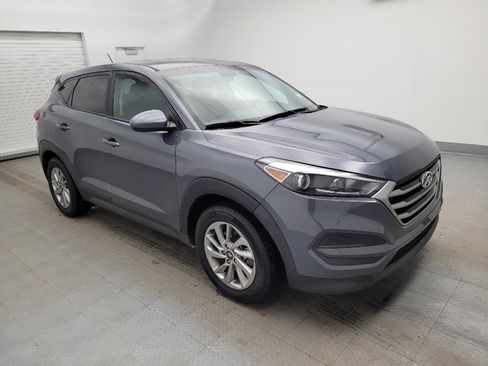 Used 2018 Hyundai Tucson SE image 11
