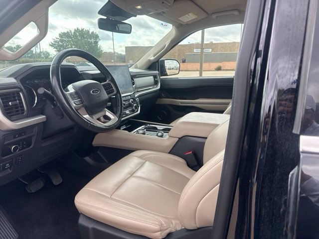 Used 2024 Ford Expedition Max XLT AWD/4WD image 13