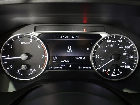 Used 2023 Nissan Rogue SV AWD/4WD image 38