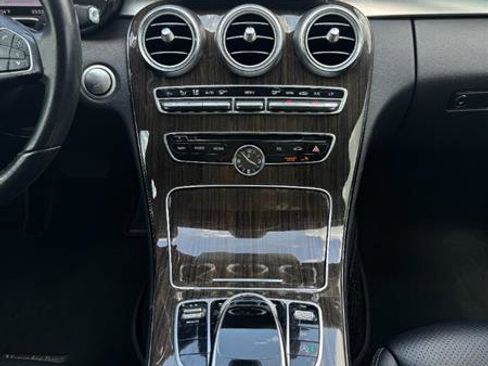 Used 2015 Mercedes-Benz C 300 4MATIC Sedan image 11