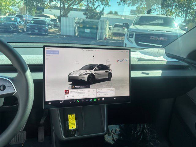 Used 2026 Tesla Model Y AWD image 20