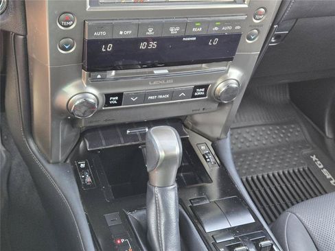 Used 2020 Lexus GX 460 Premium w/ Premium Package AWD/4WD image 26