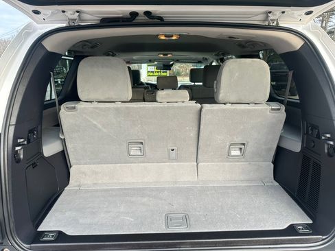 Used 2019 Toyota Sequoia SR5 image 30