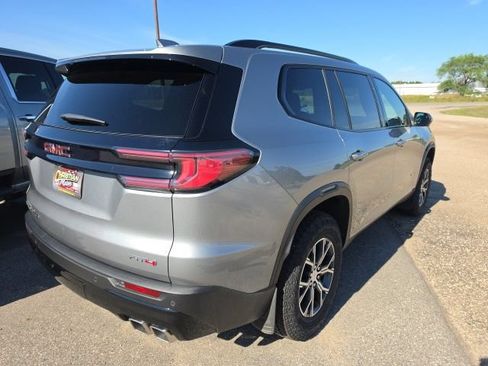 Used 2024 GMC Acadia AT4 w/ Luxury Package AWD/4WD image 4