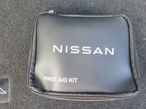 New 2025 Nissan Armada SL w/ Captain's Chari Seat Package image 41