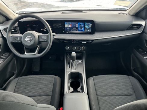 New 2026 Nissan Kicks S image 17