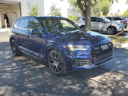 Used 2020 Audi Q7 3.0T Prestige w/ Prestige Package AWD/4WD image 7