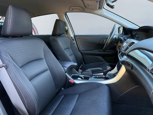 Used 2015 Honda Accord Sport image 22