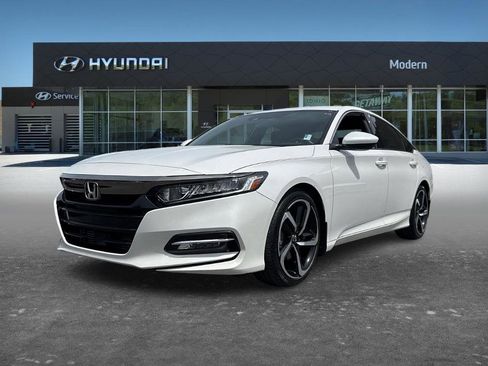 Used 2018 Honda Accord Sport image 1