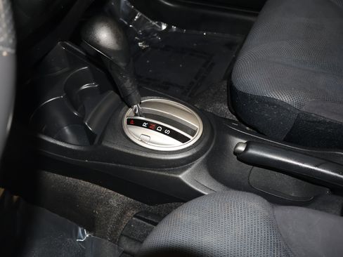 Used 2010 Honda Fit Sport image 28