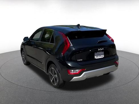 Used 2026 Kia Niro LX FWD image 11
