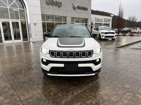 Used 2023 Jeep Compass Limited w/ Elite Group image 3