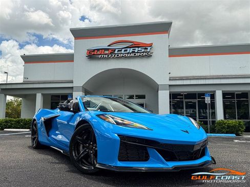 Used 2024 Chevrolet Corvette Z06 RWD image 1