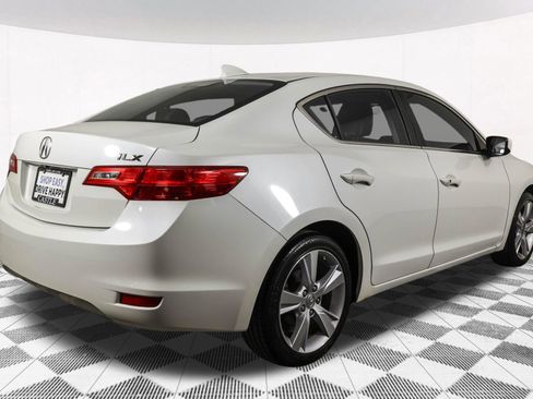 Used 2015 Acura ILX FWD image 16