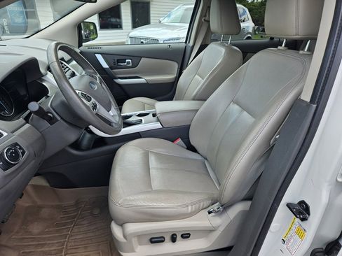 Used 2011 Ford Edge SEL w/ 202A Rapid Spec Order Code image 10