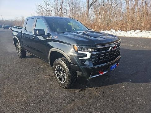 New 2026 Chevrolet Silverado 1500 ZR2 image 8