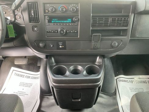 Used 2021 GMC Savana 2500 w/ Driver Convenience Package image 20