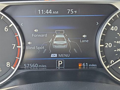 Used 2023 Nissan Altima 2.5 SV FWD image 4