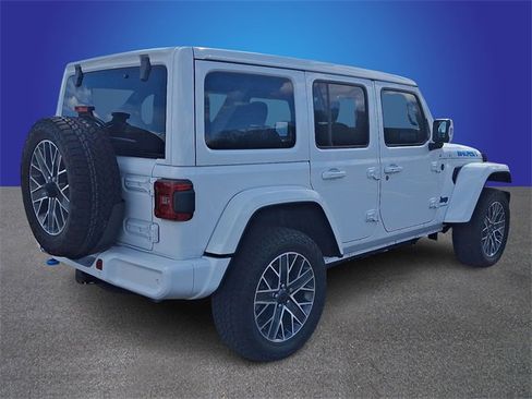 Used 2024 Jeep Wrangler High Altitude image 4
