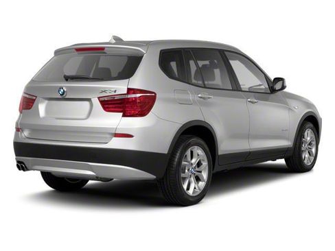 Used 2013 BMW X3 xDrive28i image 2