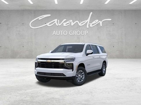 New 2026 Chevrolet Suburban LS image 8