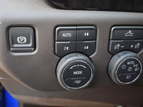 New 2025 Chevrolet Silverado 1500 LT Trail Boss w/ Convenience Package II image 27